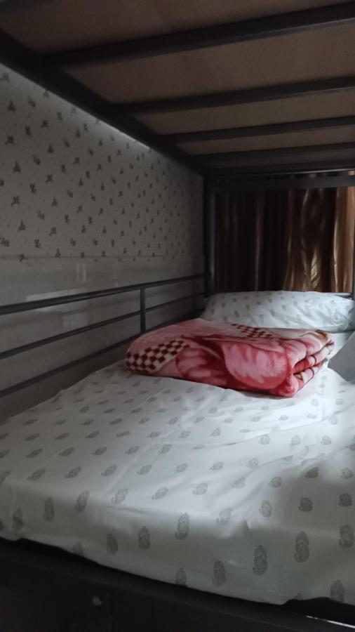 The Cultural Crashpad - 康乃馨旅館 Гонконг Екстер'єр фото